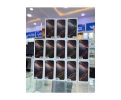iPhone 16, iPhone 16 Pro, iPhone 16 Pro Max, Samsung S25, PS5
