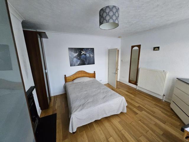 Duza dwójka na SO155LB przy Winchester road - 1