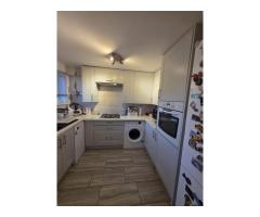 2 bedroom maisonette flat