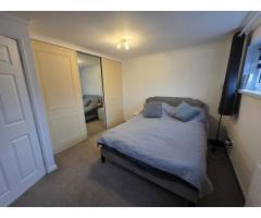 2 bedroom maisonette flat - Image 5