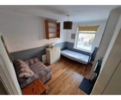 Jedynka Pokoj na So155lb obok general hospital - Image 2