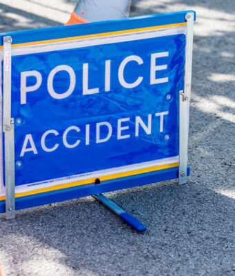 50-letni mężczyzna zmarł po potrąceniu przez ciężarówką na M3 w pobliżu Hook