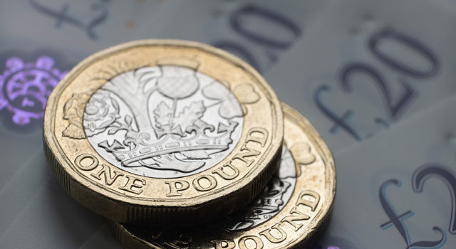 Wydatki konsumenckie spowalniają do najniższego poziomu od trzech lat