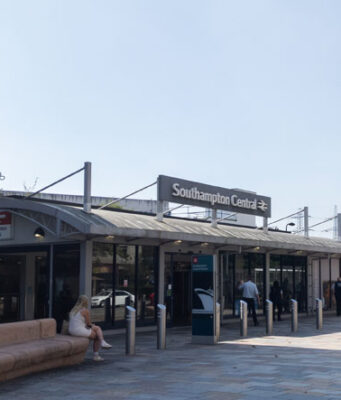 Pedofil z Reading aresztowany w Southampton Central