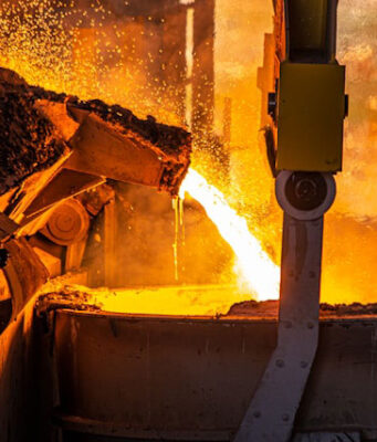 Wielka Brytania tymczasowo oszczędzona przed 50-procentowymi cłami na stal