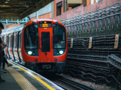 W przyszłym roku ceny biletów kolejowych w Anglii zostaną zamrożone