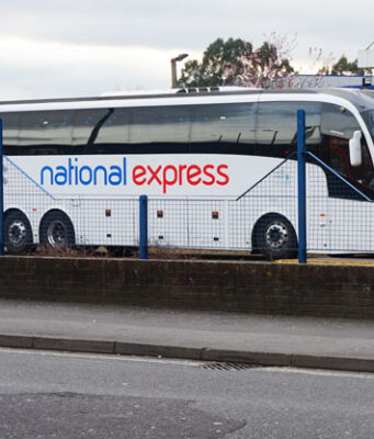 National Express tnie zatrudnienie w ramach działań oszczędnościowych